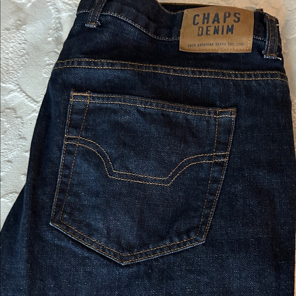Chaps Denim Men's Classic Indigo Jeans